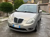 Usado Lancia Ypsilon 75 HP (55 kW) 2008 Citadino