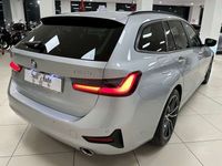 Usata BMW 320e 190 CV (139 kW) 2021 Argento Station wagon