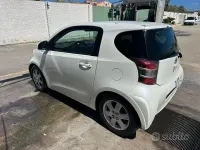 Usata Toyota iQ 98 CV (72 kW) 2009 Bianco Utilitaria