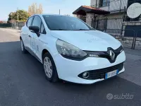 Usata Renault Clio IV 72 CV (52 kW) 2014 Bianco Furgone