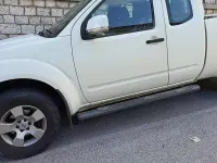 Usata Nissan Navara 190 CV (139 kW) 2010 Bianco Pick-up