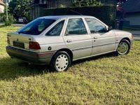 Usata Ford Escort 60 CV (44 kW) 1990 Berlina