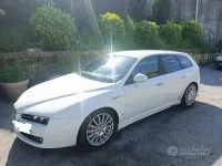 Usata Alfa Romeo 159 Ti 120 CV (88 kW) 2011 Bianco Station wagon