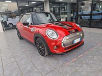 Usata Mini Cooper SE 75 kW (102 CV) 2020 Rosso Utilitaria