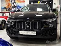 Usata Maserati Levante 275 CV (202 kW) 2017 Nero SUV