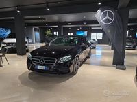 Usata Mercedes E220 Premium 194 CV (142 kW) 2020 Nero Berlina