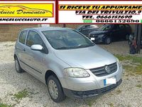 Usata VW Fox 75 CV (55 kW) 2006 Grigio Utilitaria