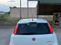 Usata Fiat Punto 75 CV (55 kW) 2008 Utilitaria