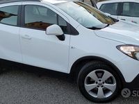 Usata Opel Mokka 140 CV (102 kW) 2015 Bianco SUV