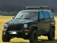 Usata Jeep Cherokee Limited 163 CV (119 kW) 2004 Nero SUV