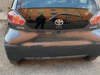 Brugt Toyota Aygo 68 HK (50 kW) 2013 Grå Hatchback