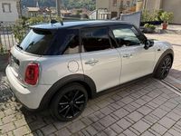 Usata Mini Cooper D Seven 116 CV (85 kW) 2017 Argento Utilitaria