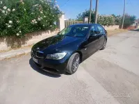 Usata BMW 318 143 CV (105 kW) 2007 Nero Berlina
