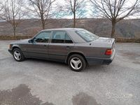 Usata Mercedes E300 1987 Grigio Berlina