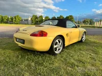 Usata Porsche Boxster 204 CV (150 kW) 1997 Giallo Cabrio
