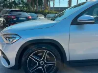 Usata Mercedes GLA200 Executive 150 CV (110 kW) 2022 Grigio SUV