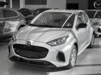 Nuova Mazda 2 116 CV (85 kW) 2026 Stormy silver Utilitaria