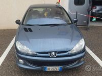 Usata Peugeot 206 88 CV (64 kW) 2007 Utilitaria