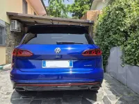 Usata VW Touareg R 462 CV (339 kW) 2021 Blu/azzurro SUV