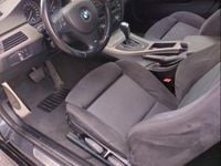 Begagnad BMW 320 M Sport 184 HK (135 kW) 2012 Svart Sportkupé