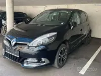 Usata Renault Scénic III 110 CV (80 kW) 2012 Nero Monovolume
