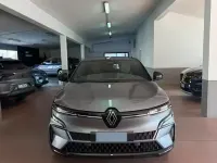 Usata Renault Megane E-Tech Techno 55 kW (75 CV) 2023 Grigio Station wagon