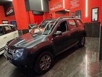 Usata Dacia Duster Lauréate 110 CV (80 kW) 2014 Grigio SUV