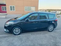 Usata Renault Scenic E-Tech 110 CV (80 kW) 2015 Nero Monovolume
