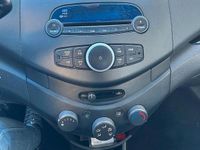 Begagnad Chevrolet Spark 68 HK (50 kW) 2011 Halvkombi