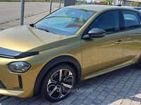 Nuova Lancia Ypsilon 101 CV (74 kW) 2026 Oro Utilitaria