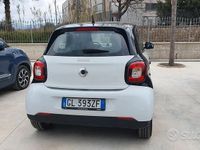 Usata Smart ForFour 71 CV (52 kW) 2019 Bianco Utilitaria