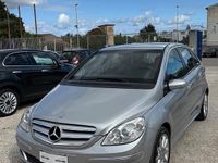 Usata Mercedes B180 140 CV (102 kW) 2005 Nero Monovolume