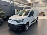 Usata Fiat Doblò 101 CV (74 kW) 2024 Bianco Monovolume