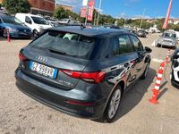 Usata Audi A3 Advanced 149 CV (109 kW) 2022 Grigio Berlina