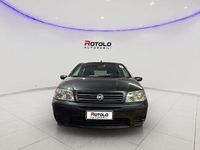 Usata Fiat Punto Dynamic 69 CV (50 kW) 2005 Grigio scuro Berlina