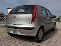 Usata Fiat Punto 60 CV (44 kW) 2001 Argento Utilitaria
