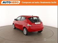 Usata Lancia Ypsilon Silver 69 CV (50 kW) 2017 Rosso Utilitaria