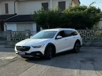 Usata Opel Insignia 209 CV (153 kW) 2019 Bianco Station wagon