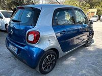 Usata Smart ForFour Passion 70 CV (51 kW) 2015 Blu Utilitaria