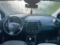 Usata Renault Captur 90 CV (66 kW) 2013 Bluazzurro SUV