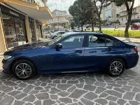 Usata BMW 316 122 CV (89 kW) 2022 Blu/azzurro Berlina
