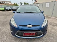 Usata Ford Fiesta Titanium 68 CV (50 kW) 2010 Blu Berlina
