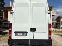Usata Iveco Daily 113 CV (83 kW) 2013 Bianco Furgone