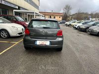 Usata VW Polo 105 CV (77 kW) 2011 Gray Utilitaria