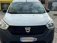 Usata Dacia Dokker Comfort 90 CV (66 kW) 2018 Bianco Monovolume