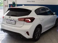 Usata Ford Focus ST-Line 116 CV (85 kW) 2023 Bianco Berlina
