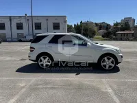 Usata Mercedes ML350 Premium 211 CV (155 kW) 2010 Bianco SUV