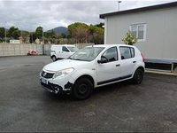 Usata Dacia Sandero 84 CV (61 kW) 2011 Bianco Berlina