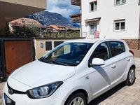 Usata Hyundai i20 85 CV (62 kW) 2012 Bianco Utilitaria
