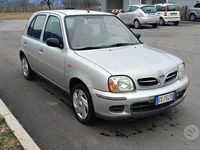 Usata Nissan Micra Visia 65 CV (47 kW) 2004 Argento Utilitaria